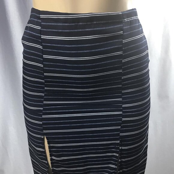 Glow Passion Navy Striped Skirt With Front Slits Size Small. New No Tags. - Picture 2 of 2